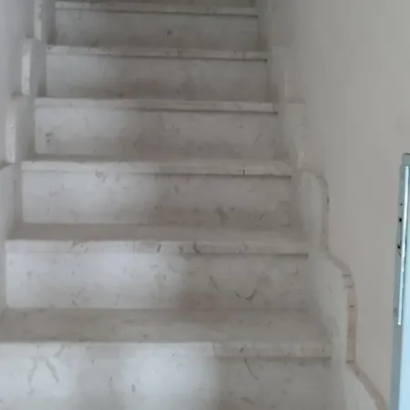 Casa Sarina Apartment